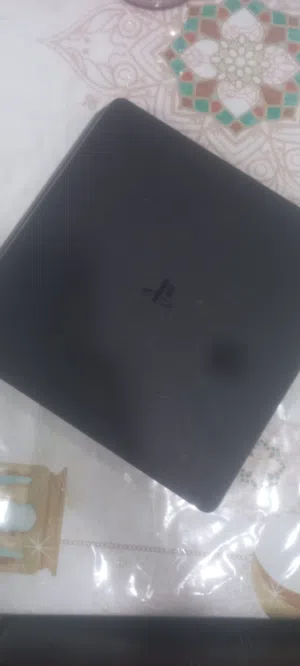 بلاستيشن 4 سلم