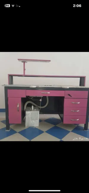 طاولات معمل اسنان