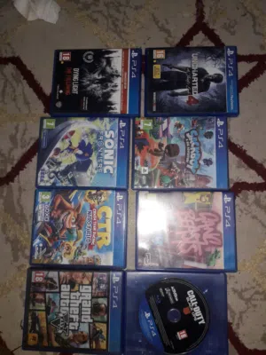 بيع ثمانيه اشرطه العاب بلاي ستيشن 4 واستخدام بسيط