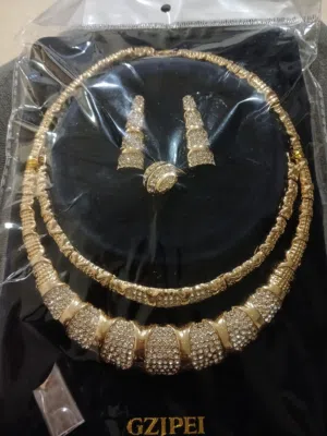 طقم ذهبي جديد