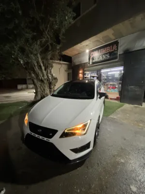 ‏سيات ‏.‏ ليون ‏.‏ 2016 ‏.‏ مستعمل‏3