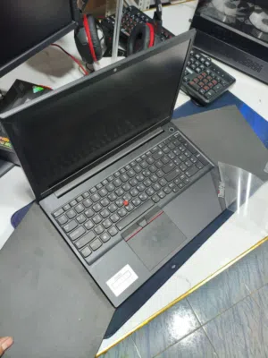Lenovo e 15