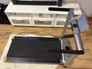 تريدميل قابل للطي Folding Treadmill بحالة ممتازة جداً