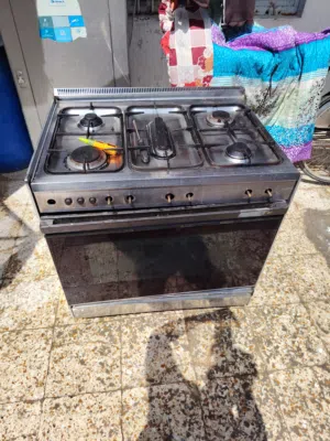 سلام عليكم طباخ عاطل للبيع