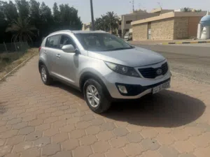 Kia sportage. 2012