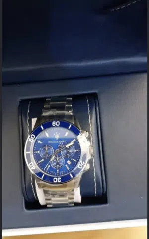 ساعة Maserati