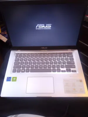 Laptop Asus X415