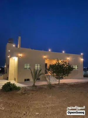 للبيع – مزرعة استثمارية / سكنية مميزة في جنوب عمّان – زويزا / الجيزة