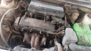 كيا مديل 2004 جير عادي فيها بدايه صرفيه