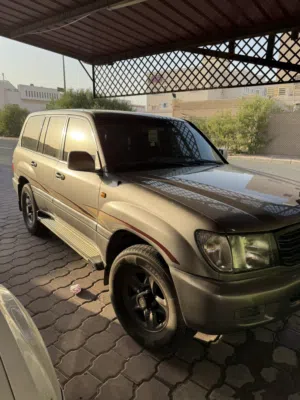 Used Toyota Land Cruiser in Al Ahmadi