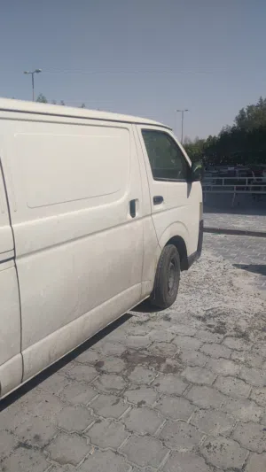 Used Toyota Hiace in Hawally