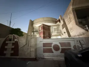 بيت للبيع تجاري شارع الخيمة