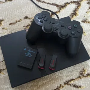 ps2 بلايستيشن تو نظيييف جدا مع العابه