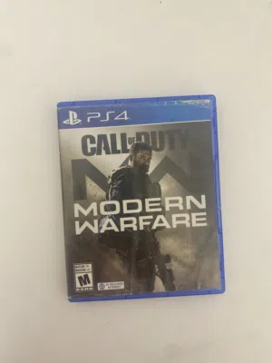 سيديات playstation 4 شبه جديدة