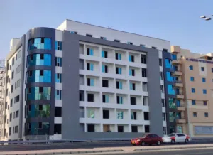 118 m2 3 Bedrooms Apartments for Rent in Muscat Ghubrah