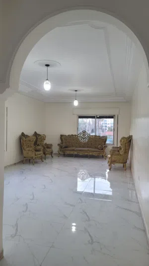 320 m2 3 Bedrooms Apartments for Sale in Amman Shmaisani
