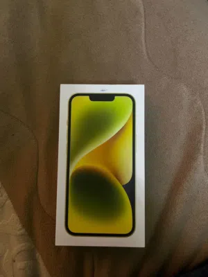 iPhone 14.