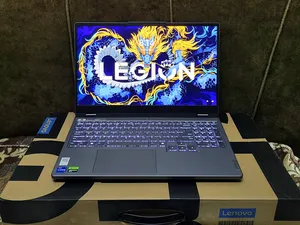 Lenovo . Windows . 15.6"2