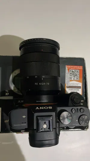 عدسة سوني ( بيعه مستعجله ) Sony lens for sale