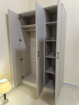 اثاث مستعمل