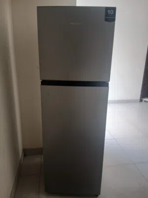 إعلان بيع ثلاجة هايسينس موديل RT328