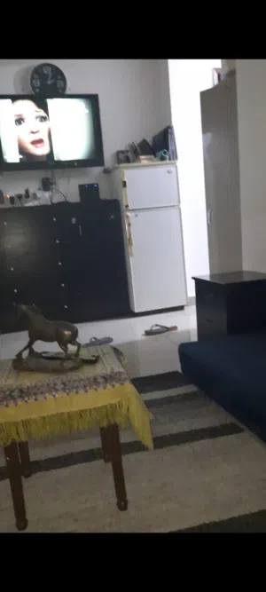 مطلوب مشاركه سكن ايجار35 شاب علي خلق حولي شارع المثني قريب من سلطان ومحطه الباص ونيستو ولمسجدولممشي