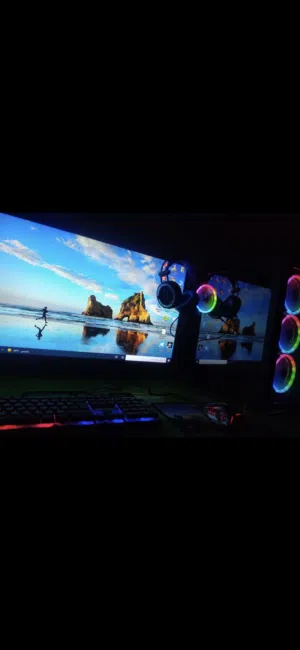 pc نظيف كلشي موجود بالوصف