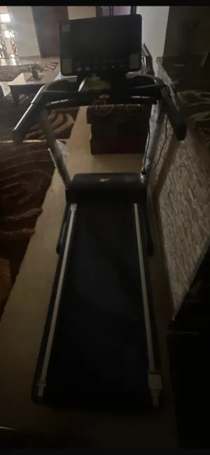 سير لرياضي يحتاج لي فني