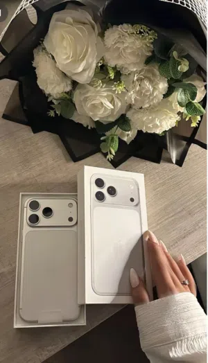 *العررررض اللي مكسررر الدنيا متاح من خلالنا وووبس عالايفووووووون 17 بروووووماكس*  *IPHooo