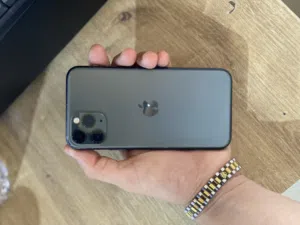 Apple iPhone 11 Pro 256 GB in Tripoli