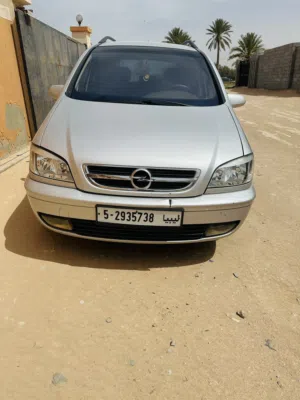 Used Opel Zafira in Misrata