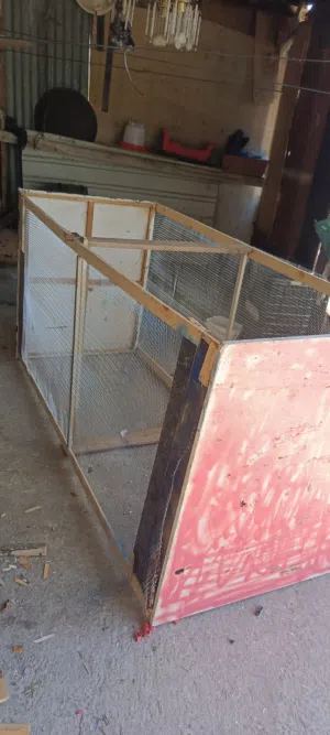 قفص طيور دجاج فر مطير يصلح لجميع الطيو،