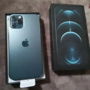 Apple iPhone 12 Pro 256 GB in Zarqa