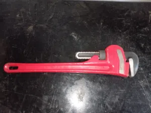 مفاتيح انجليزي 18 انش