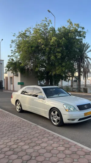 Used Lexus LS in Al Batinah