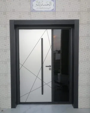 Cast Main Entrance door...Per miter100/- now