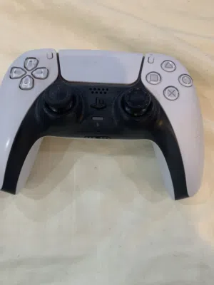 يد سوني 5