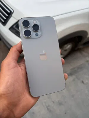 15 برو ماكس