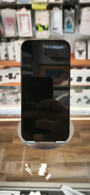 iphone 15 pro تخزين 256g لون اسود بطارية 86% Esim خالي من الخدوش بحالة الوكالة
