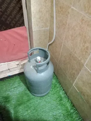 3 اسطوانه غاز للبيع فيهم وحده ملانه