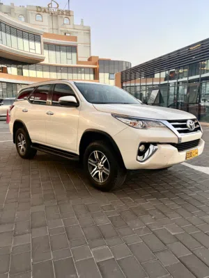 Toyota Fortuner GXR V6 2020