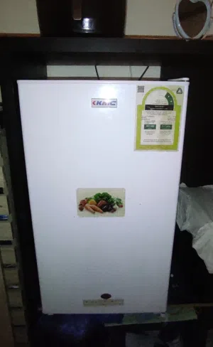 ثلاجة ميني بار ماركة kmc