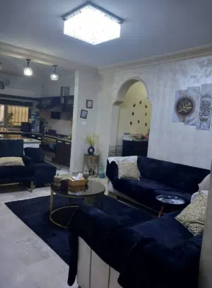 شقة للبيع حي الجامعه