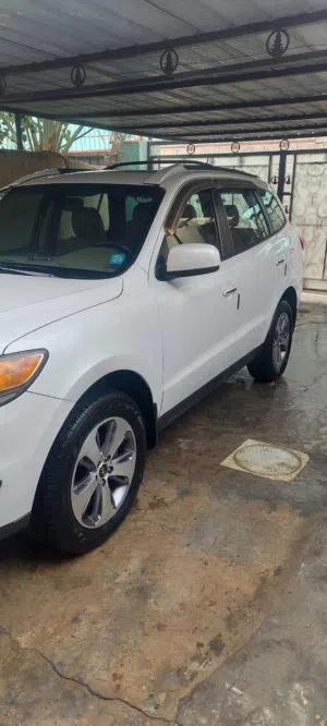 Used Hyundai Santa Fe in Baghdad