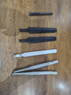 Antenna for sale قطع انتينا الإرسال