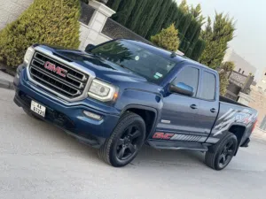 Used GMC Sierra in Zarqa