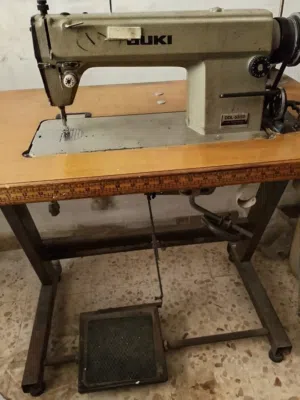 ماكينات خياطة عدد 3