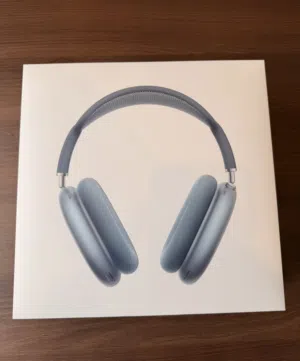 For sale AirPods Max (Type-C) للبيع ايربود ماكس تايب سي