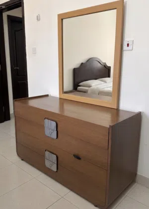 Dressing table