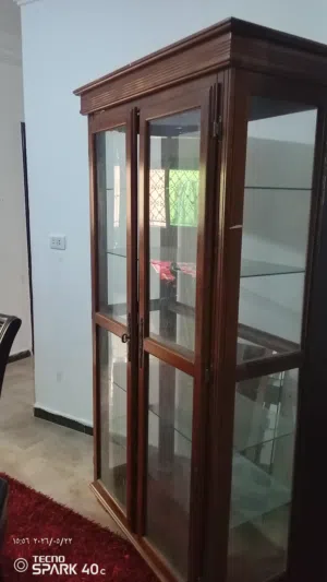 فضيه للبيع